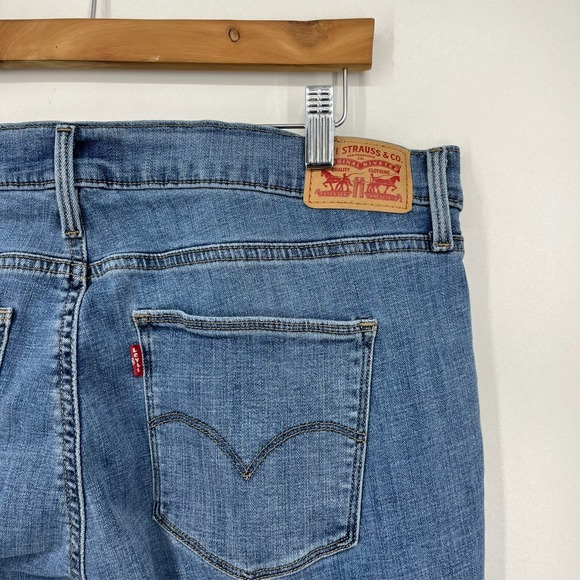 Levi's Jeans Women's 34 Blue Slimming Boot Medium Wash Stretch Cotton - Picture 9 of 12